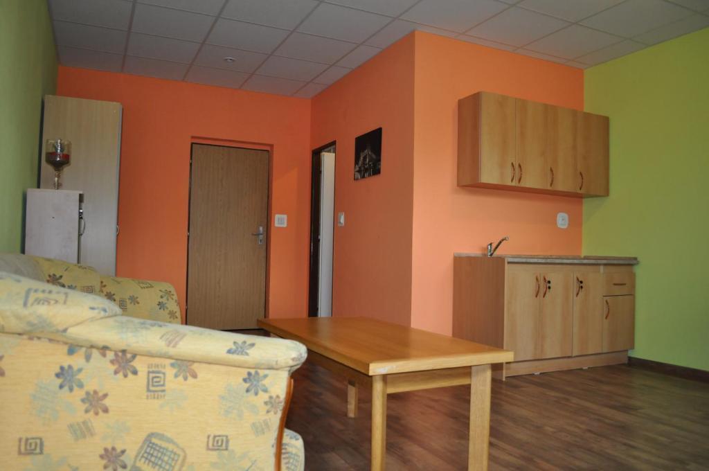 Sport Hotel Ostrov Trenčín Εξωτερικό φωτογραφία