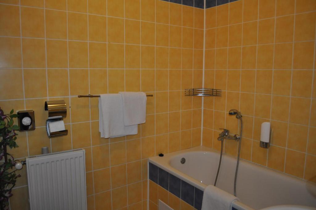 Sport Hotel Ostrov Trenčín Εξωτερικό φωτογραφία