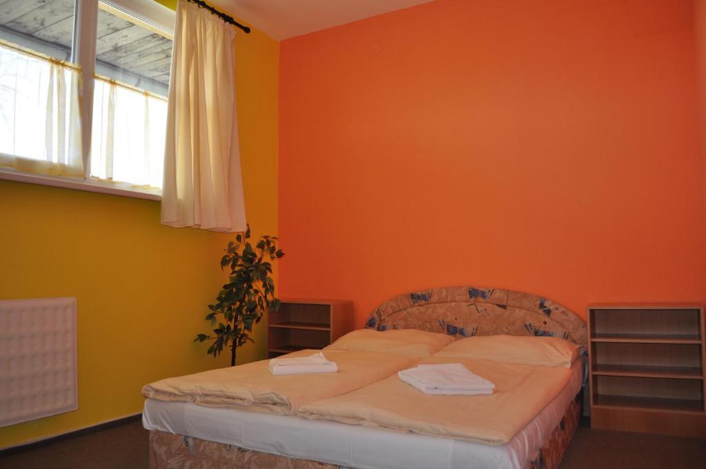 Sport Hotel Ostrov Trenčín Δωμάτιο φωτογραφία