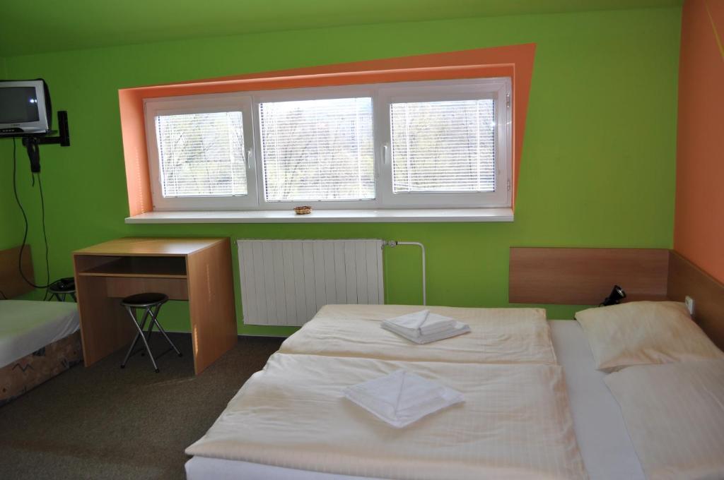 Sport Hotel Ostrov Trenčín Δωμάτιο φωτογραφία