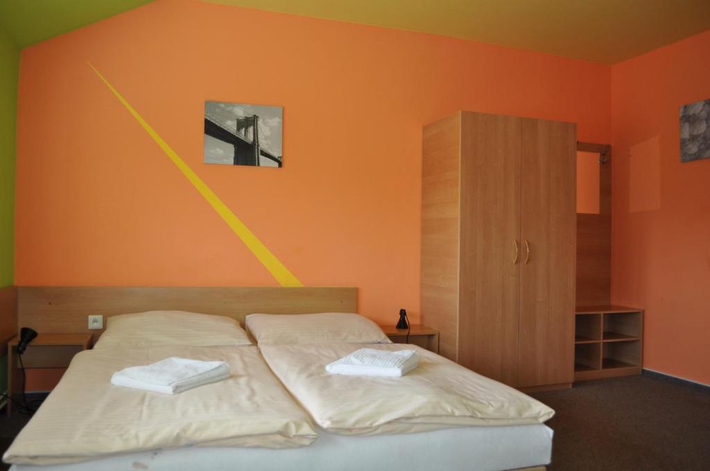 Sport Hotel Ostrov Trenčín Δωμάτιο φωτογραφία